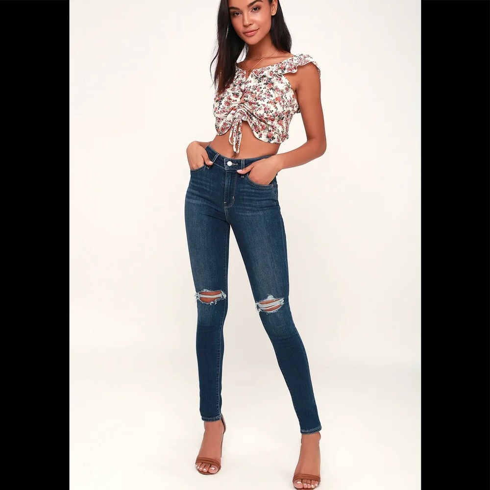 721 High Rise Skinny Faded Dark Wash Distressed Jeans
